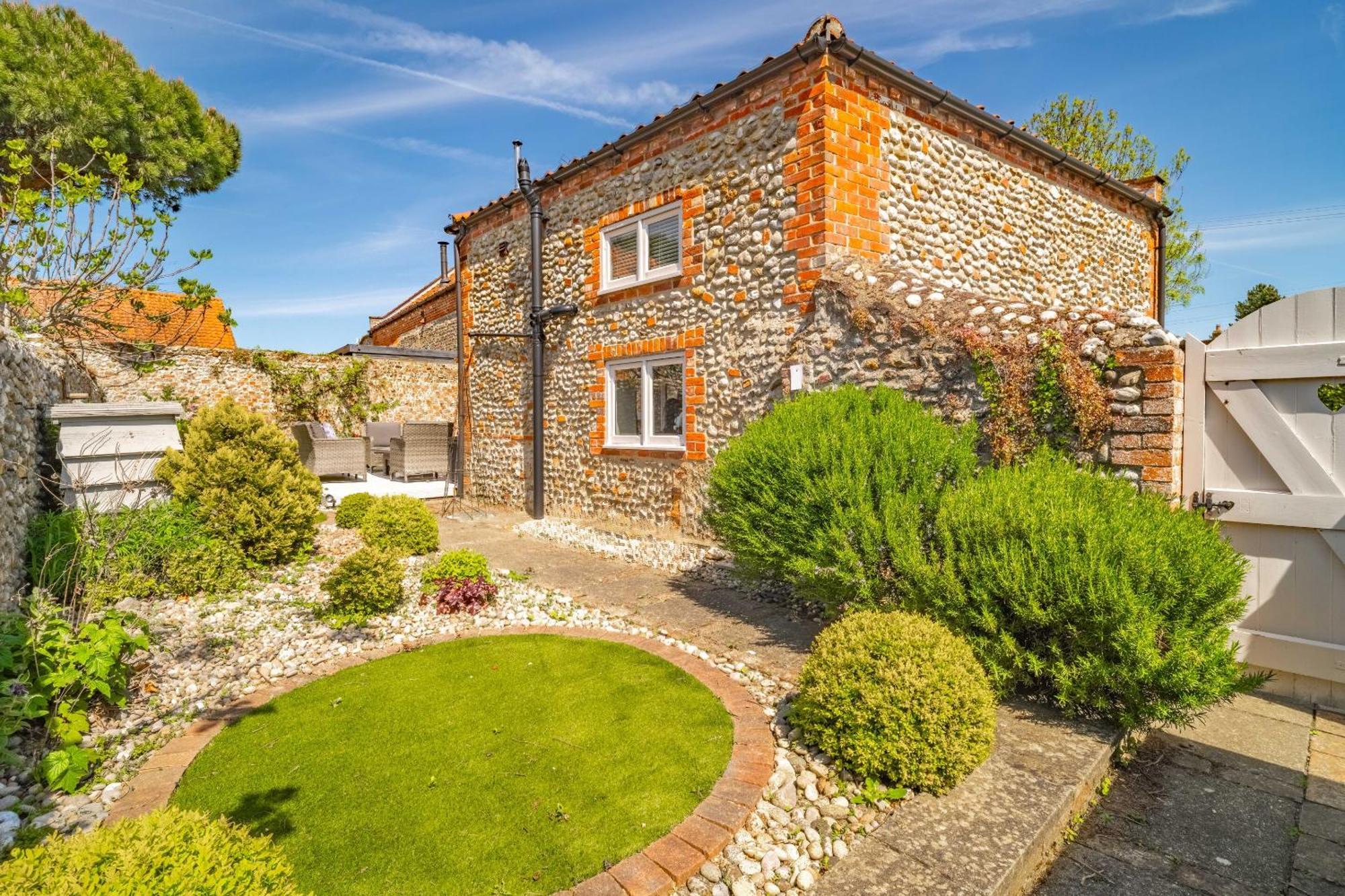 Newly Refurb Cottage, Mile From Blakeney, Village Pub And Restaurant * Langham (Norfolk)